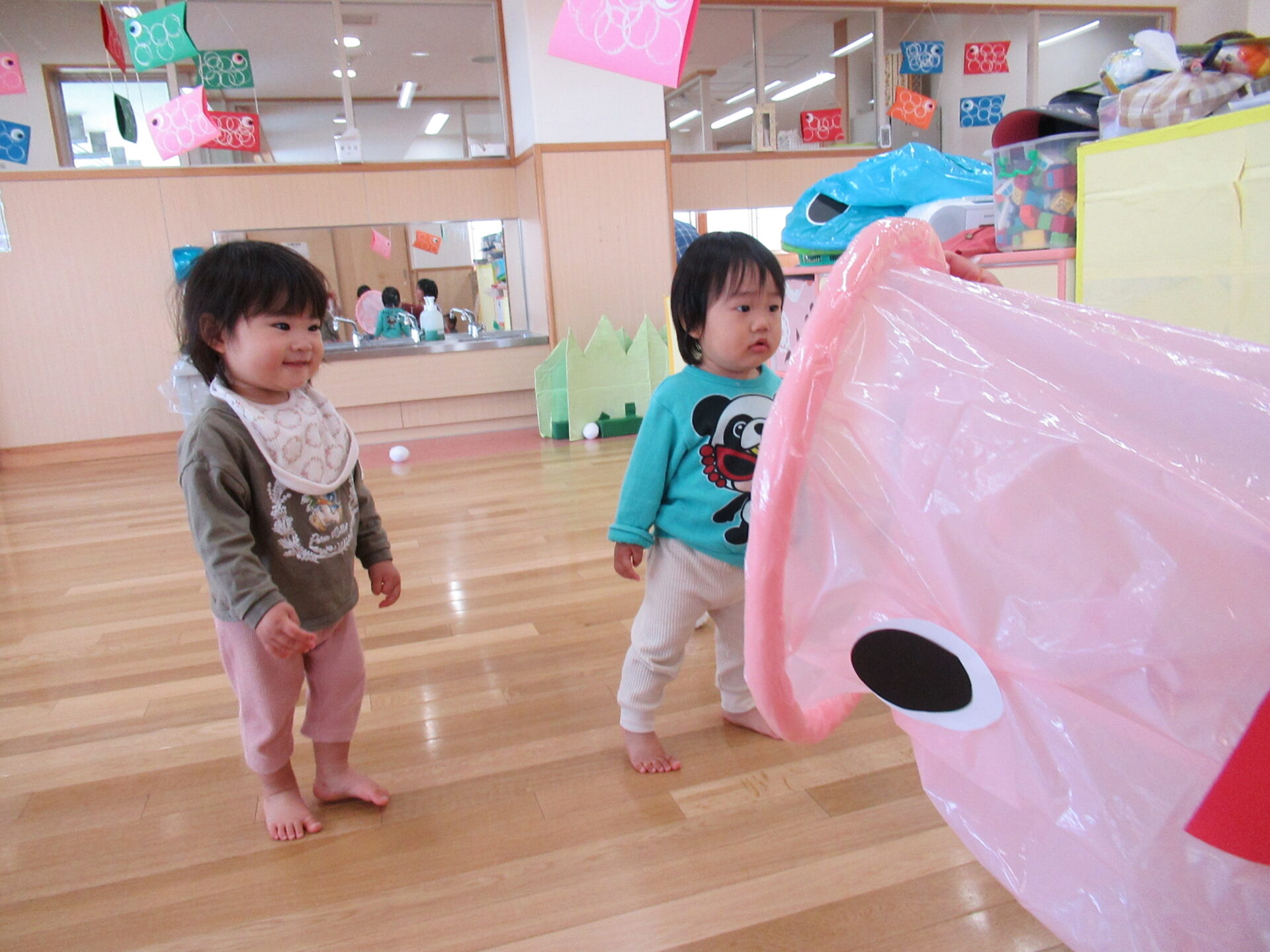 すくすくと、芽を出して、たくましく 学校法人中国学園 中国学園大学・中国短期大学附属 たねのくにこども園